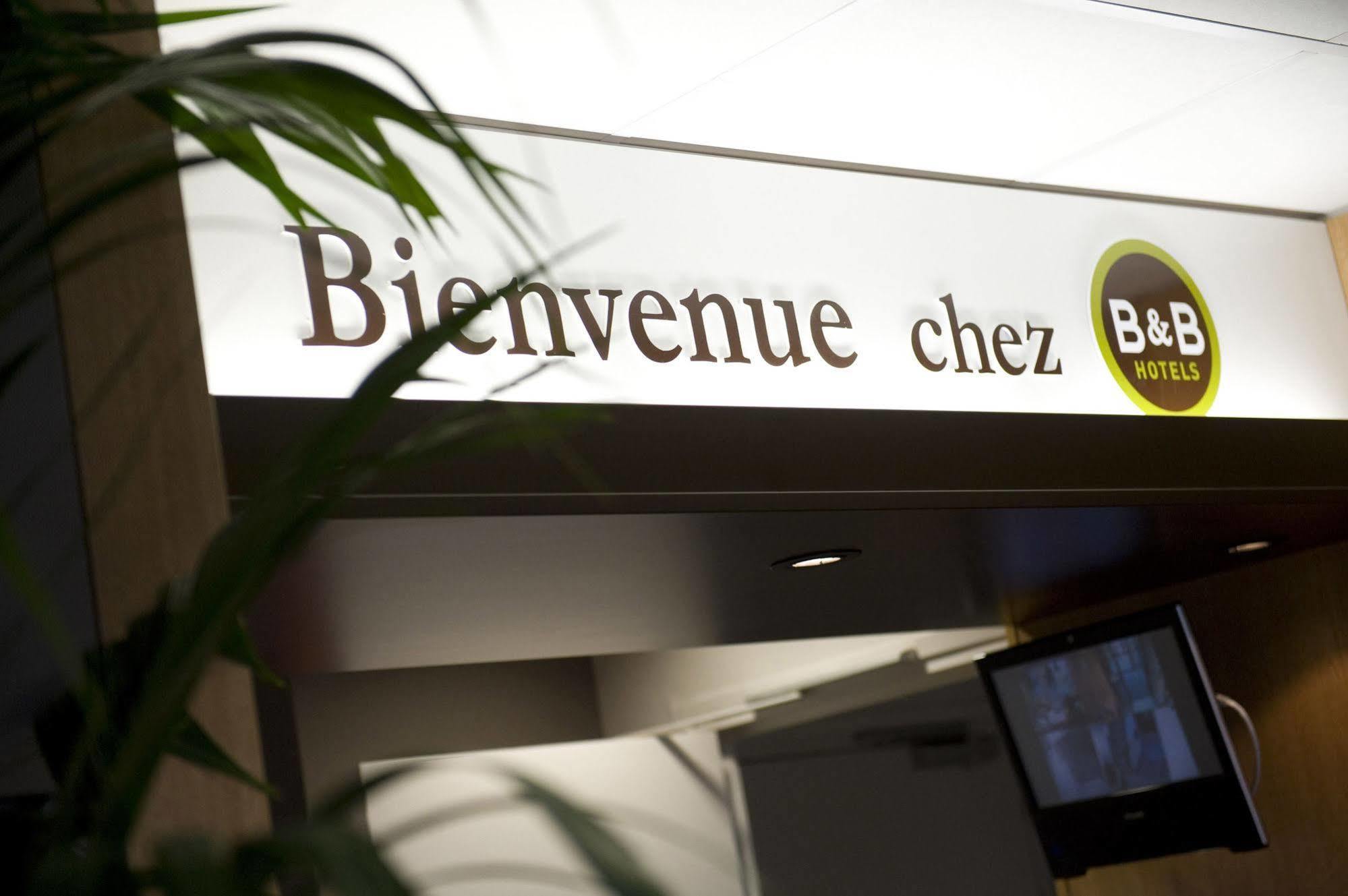 B&B Hotel Clermont-Ferrand Gerzat Esterno foto